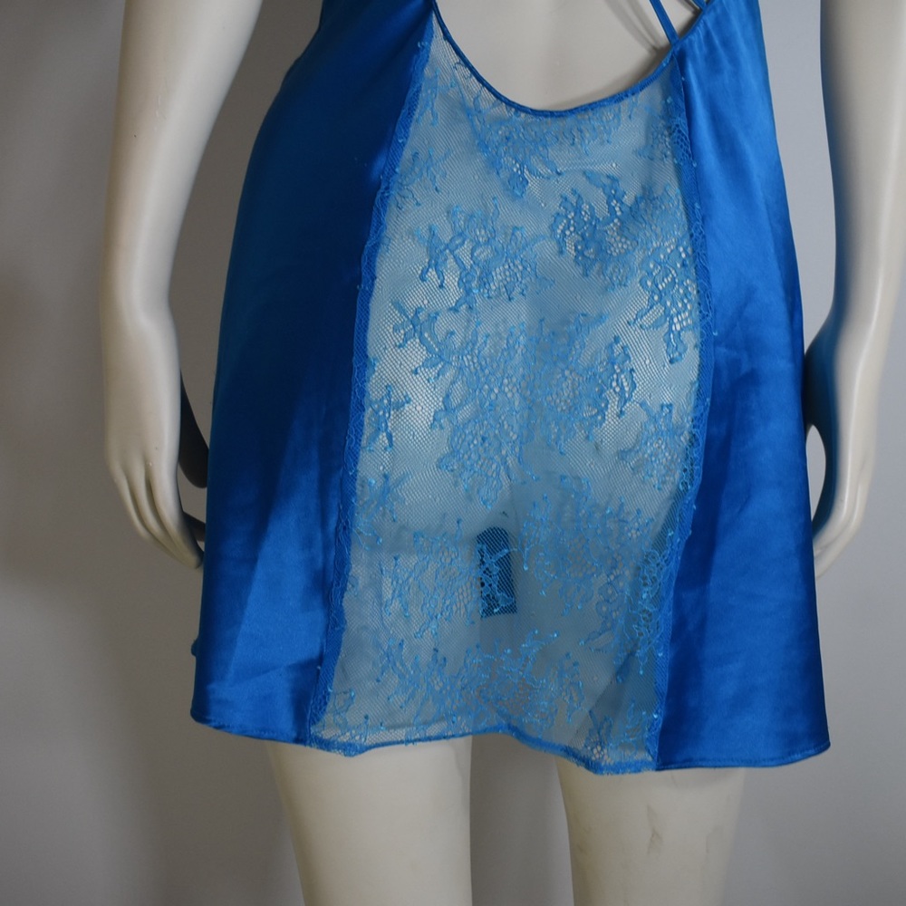 Vintage Victoria Secret Slip Dress - Picture 6 of 9